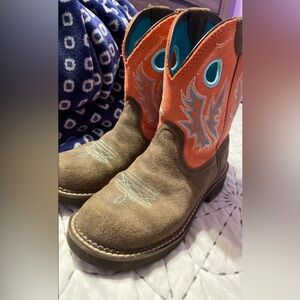 ARIAT BOOTS